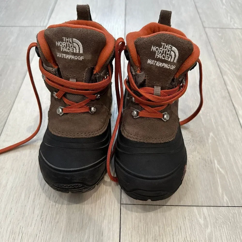 KIDS Northrace CHILKAT LACE UP‎ II WATERPROOF BOOTS size 12